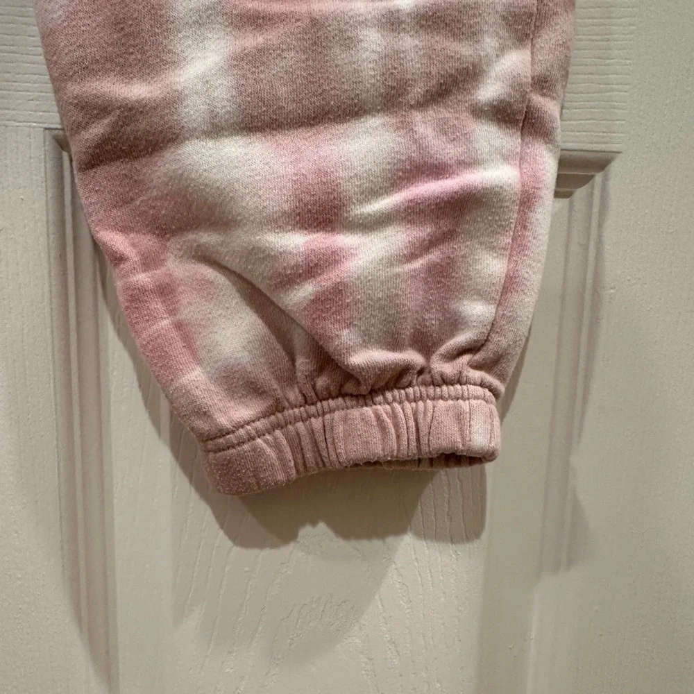 Tie dye Sweats - Picture 6 of 6
